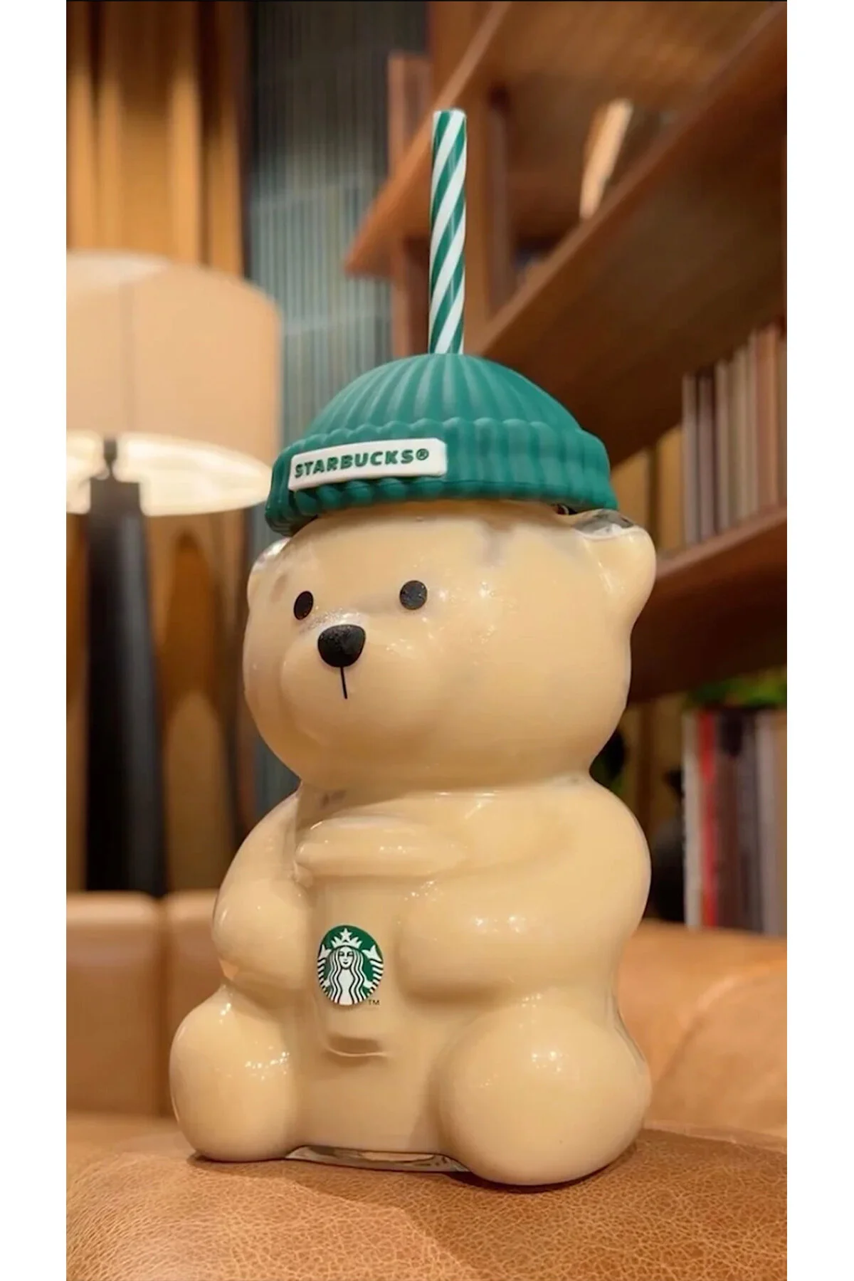 Starbucks Bearista Glass Cold Cup 591 ml - Ayıcık Cam Soğuk İçecek Bardağı, Kapak ve Pipetli